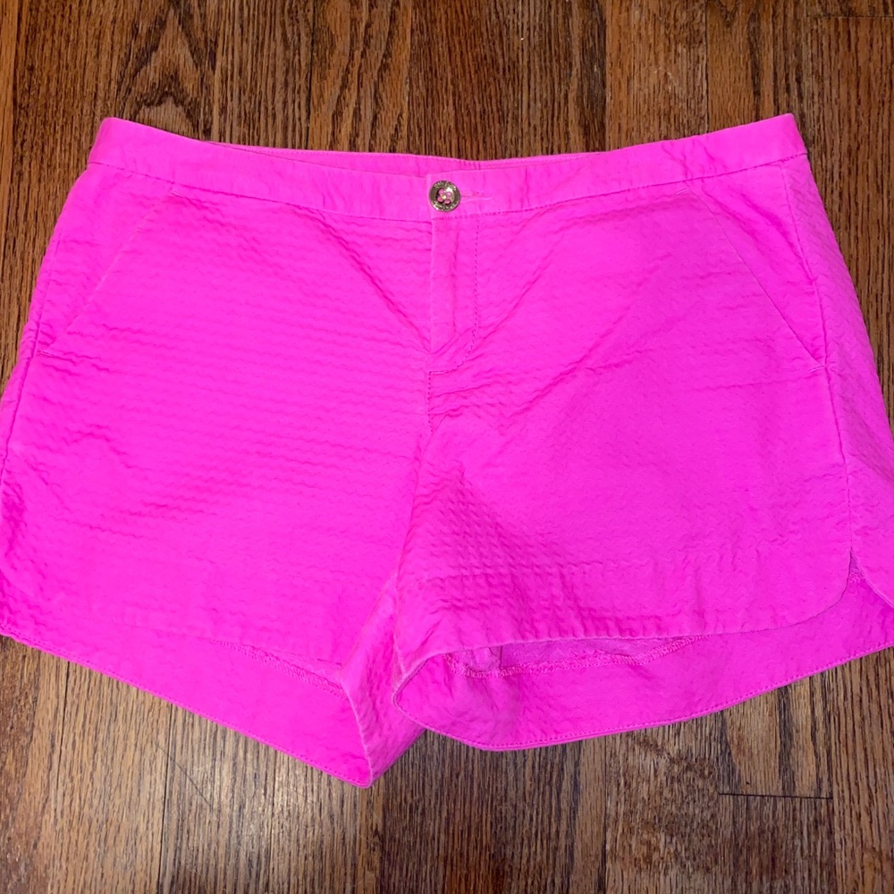 Lilly Pulitzer hot pink shorts